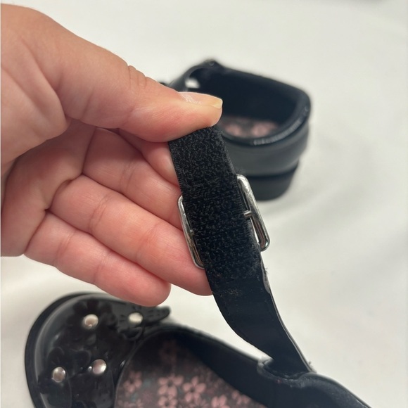 Sugar patent black formal toddler shoes size 7 - Picture 5 of 9